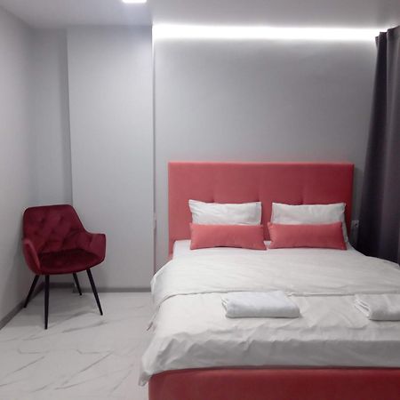 Pure Apartments Vip 2 إلفيف المظهر الخارجي الصورة